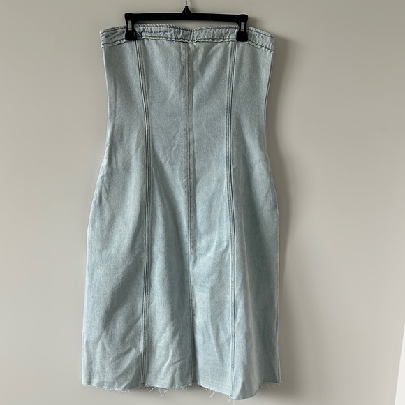 NWT Revolve Denim Strapless Midi Dress - Picture 2 of 6